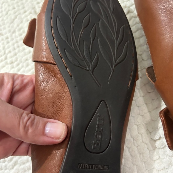 EUC Born Carrine Bow Detail Leather Slip On Loafers size 8 - Picture 6 of 15